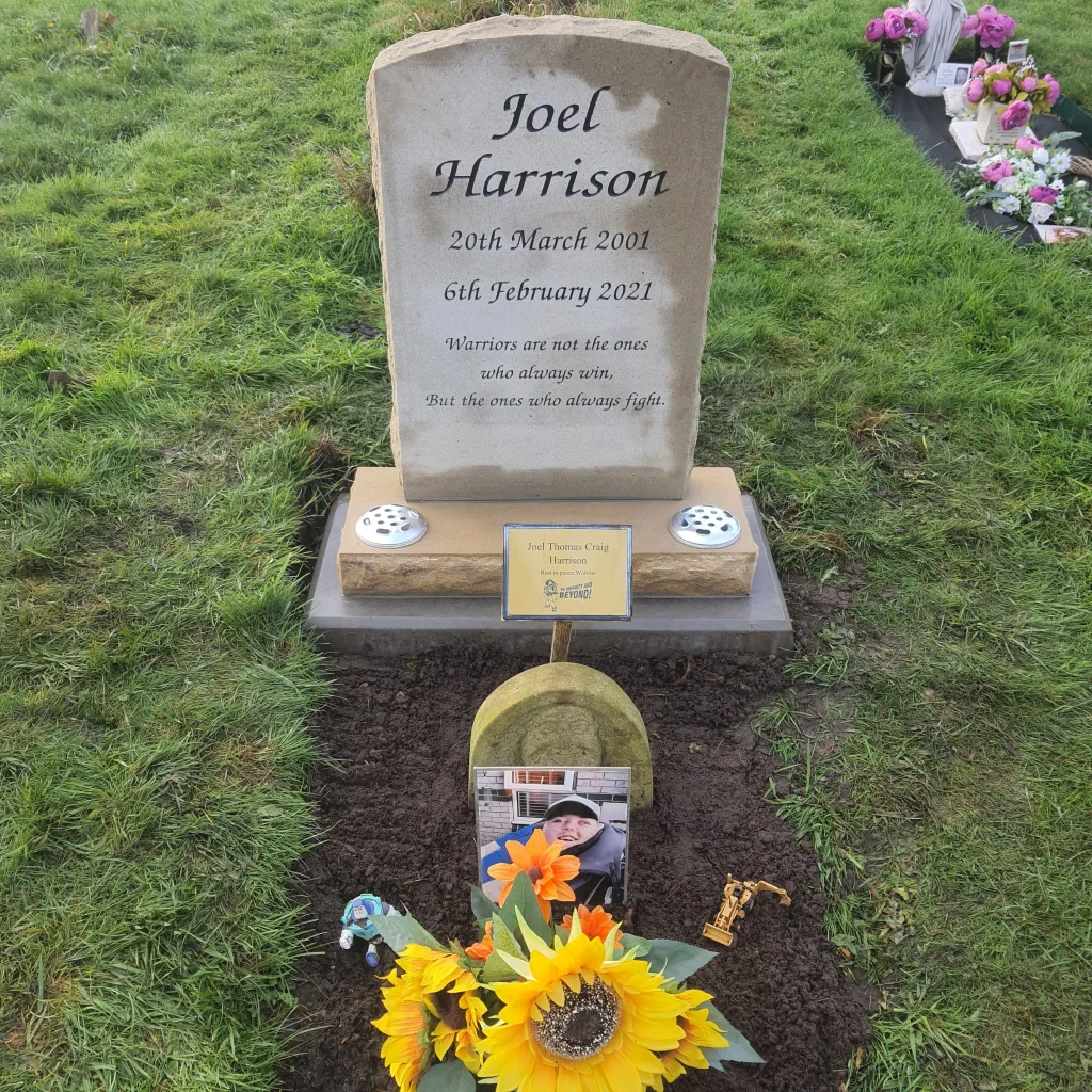 Photo of Headstone Installed by C P Holland and Sons