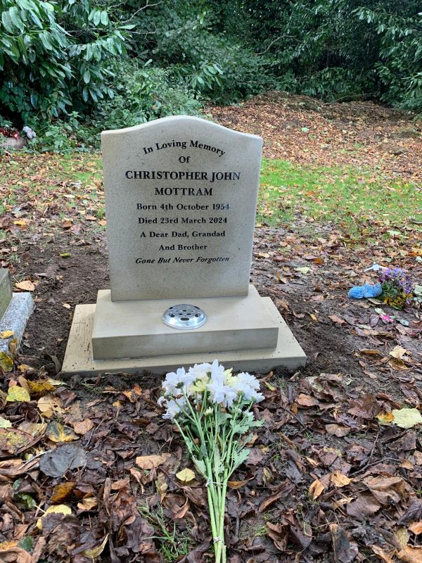 Yorkshire Stone Ogee Headstone & Kerbset Memorial - Image 2